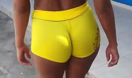 Fodendo videos amadores de coroas loira com um casal de parceiros de uma só vez