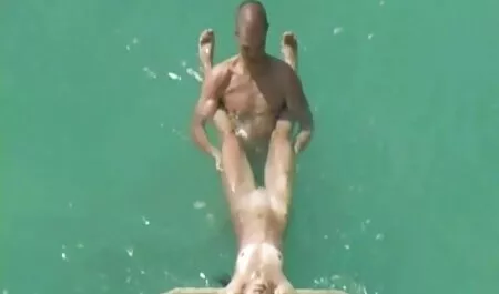 Prato os melhores vídeos pornô caseiro madi