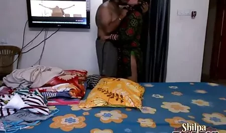 Eliza com um videos de sexo caseiros corpo quente satisfazer a si mesma