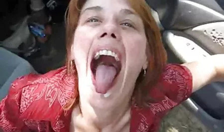 Lésbicas obtendo sujo em óleo e pornoamadorgratis touching bichanos