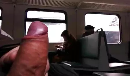 Vermelho Pus Les sexo amador na cama e Pamela
