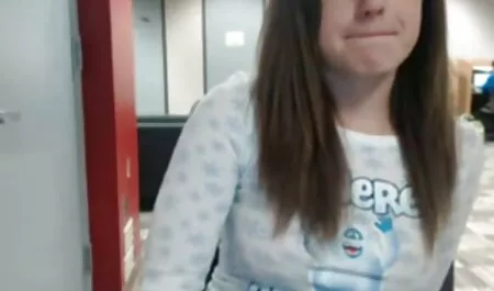 Raiva sexo bizarro amador na natureza