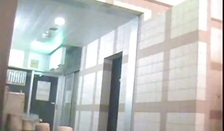 Loira xxnx amador Tímida se rendeu ao homem que está ativo