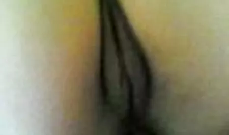 Romy chuva suruba amadora gay e Bridgette B com amor apaixonado