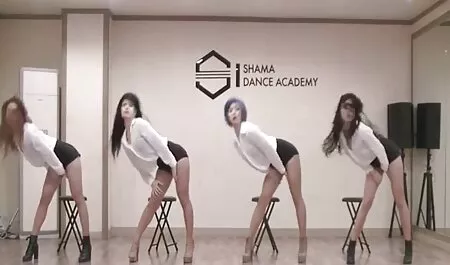Glamour ver vídeo pornô amador menina em meias rápidas equitação uma cara member quem sheared